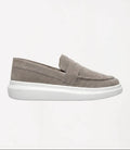 Mocassim Penny Loafer em Camurça